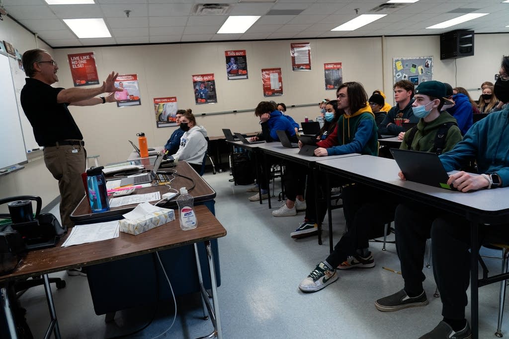 Lawmakers Want Financial Literacy Taught In Schools FactsDotVote