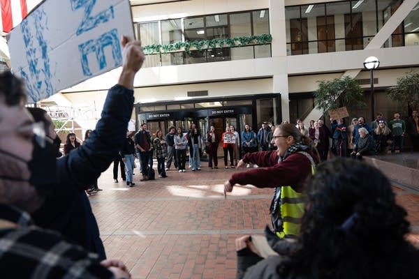 Ice protest